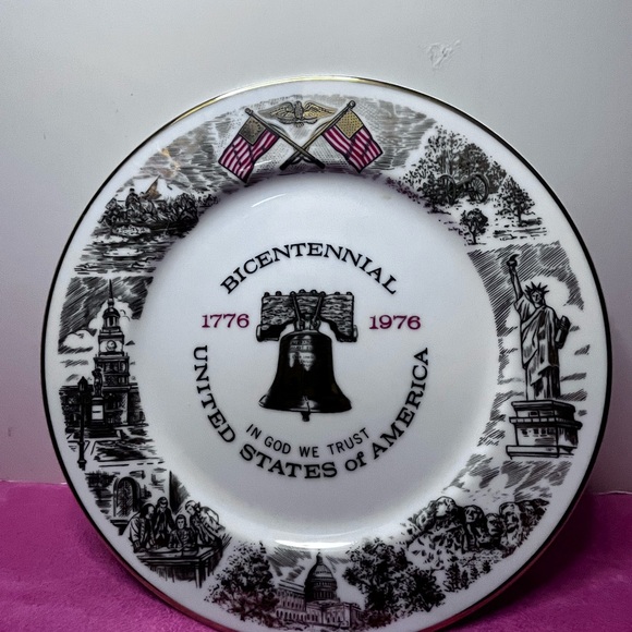 VINTAGE 1976 VILETTA U S BICENTENNIAL 1776 - 1976 PLATE United States of America - Picture 11 of 11